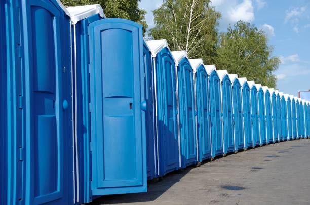 Best Porta potty rental near me  in Linganore, MD